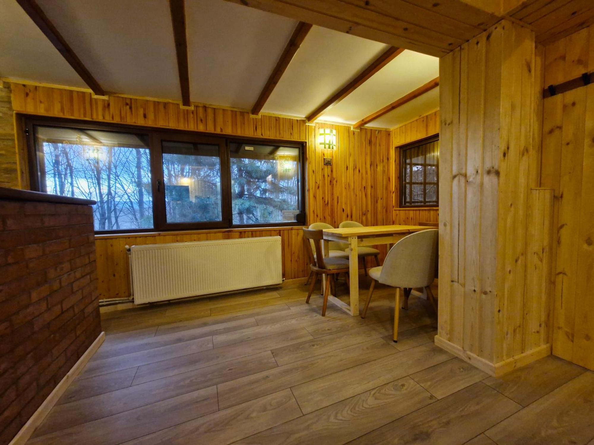Cabana Din Padurea Valeni Vălenii de Munte エクステリア 写真