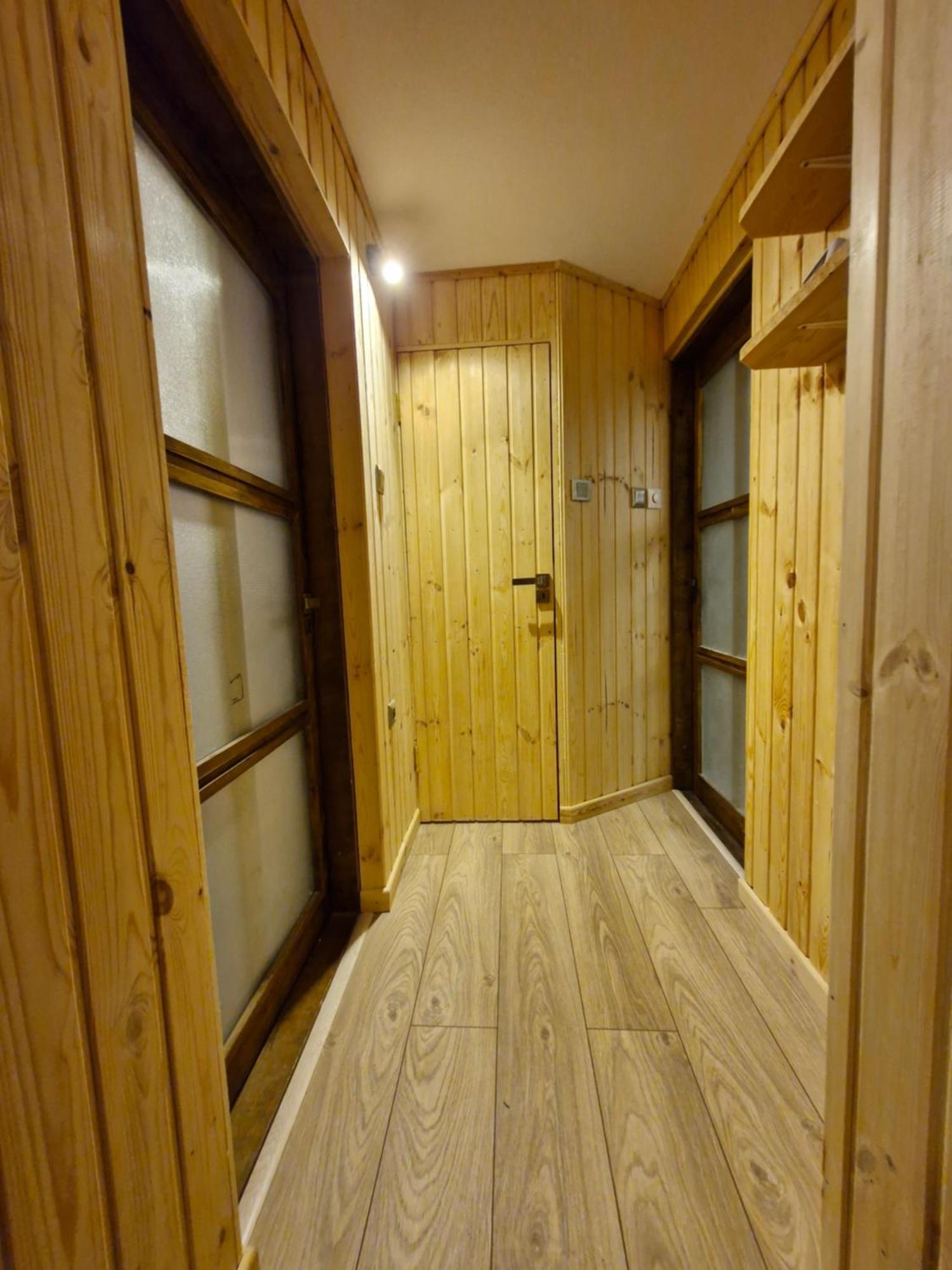 Cabana Din Padurea Valeni Vălenii de Munte エクステリア 写真